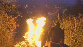 Unter Feuer: Pottenstein feiert Lichterspektakel