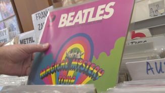 Verrückt nach Beatles: Sammler auf der Plattenbörse