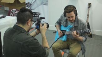 Neue Instrumente und Stars: Youtuber testet Musikmesse